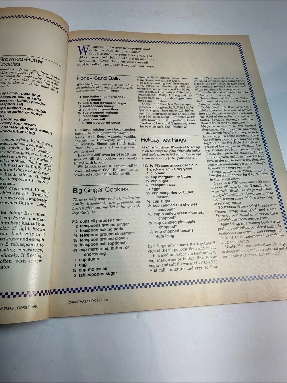 Better Homes and Gardens Christmas Cookies Magazine 1990 Holiday Recipes